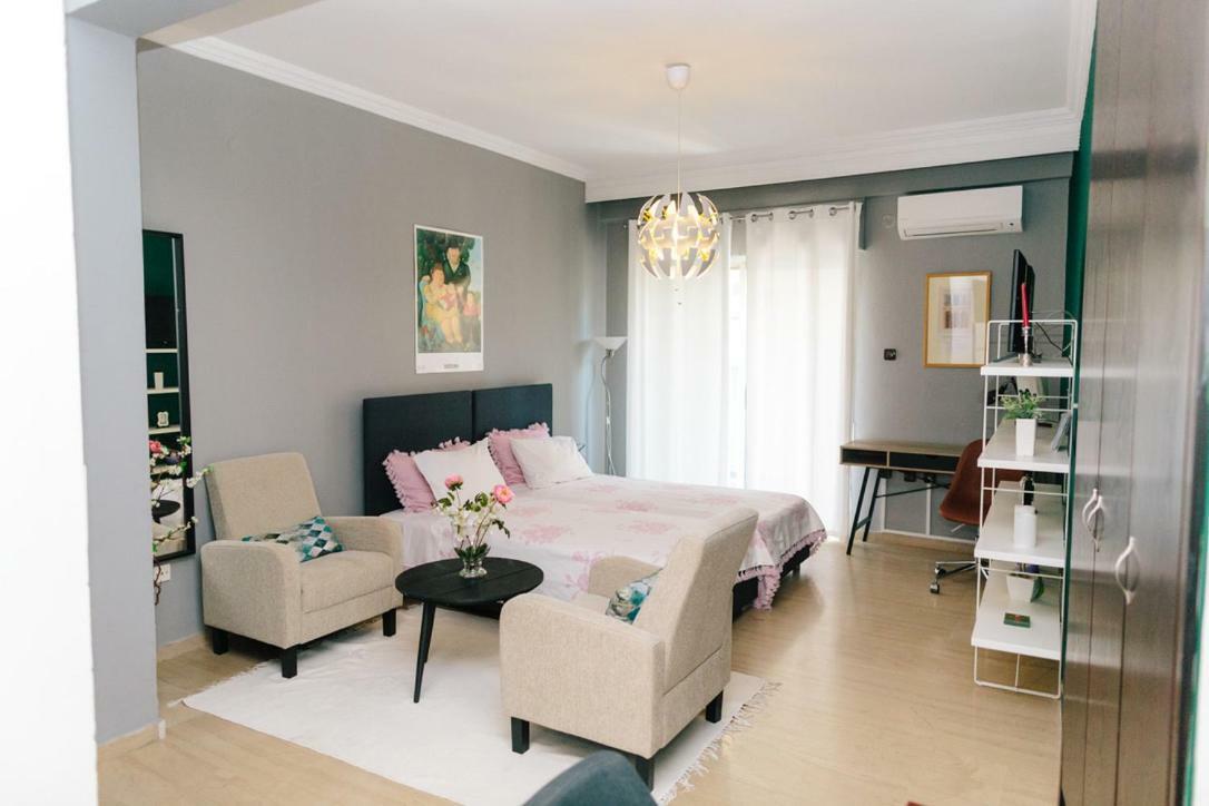 קומוטיני Cosy Downtown Studio - Suite מראה חיצוני תמונה