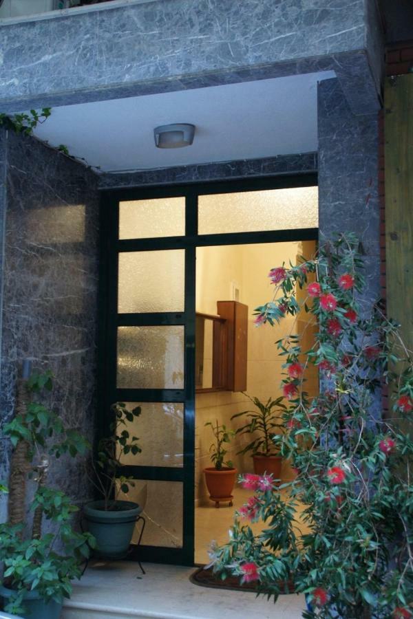 קומוטיני Cosy Downtown Studio - Suite מראה חיצוני תמונה
